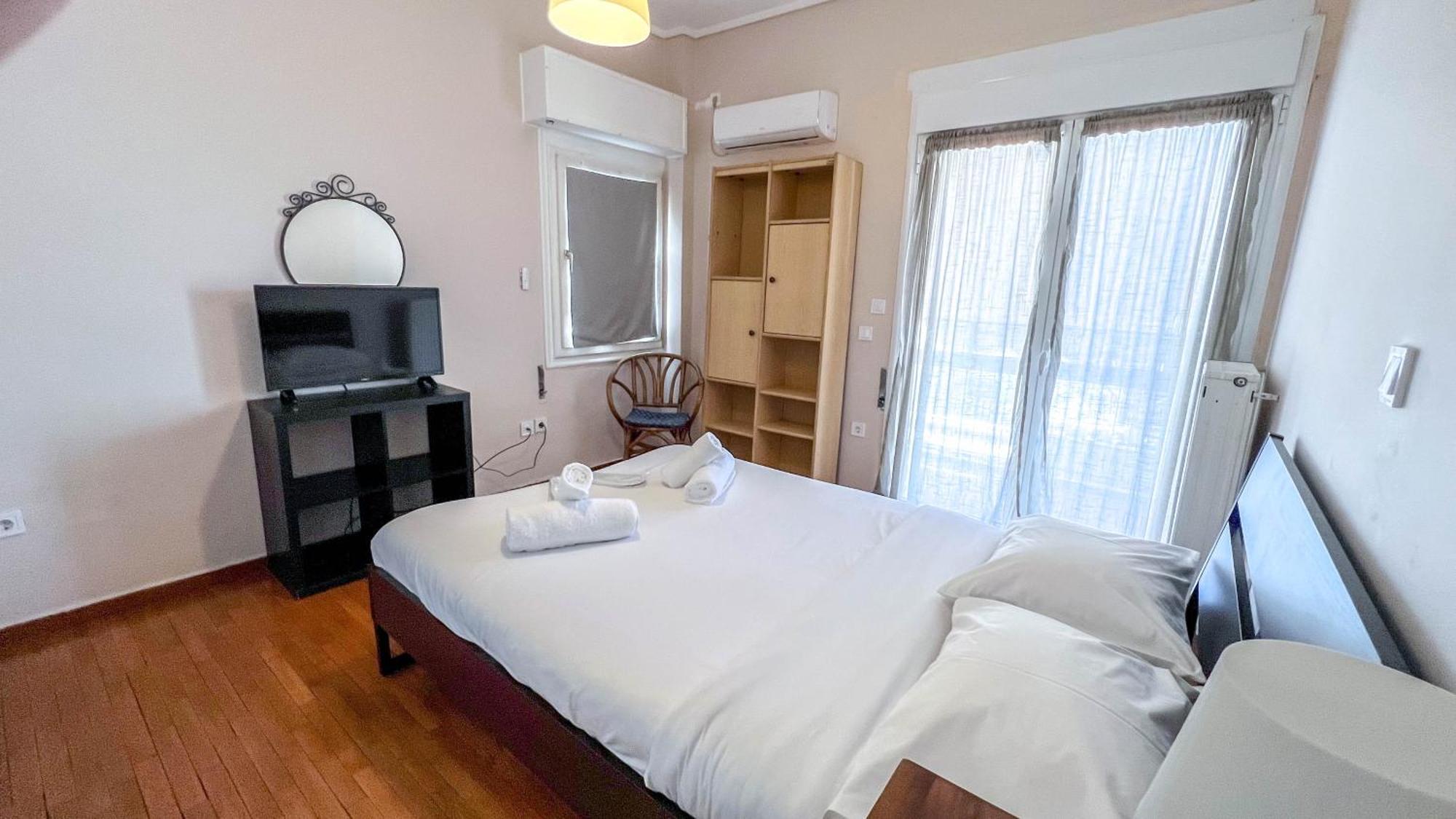 אתונה Alimos Sea View Family Apartment מראה חיצוני תמונה