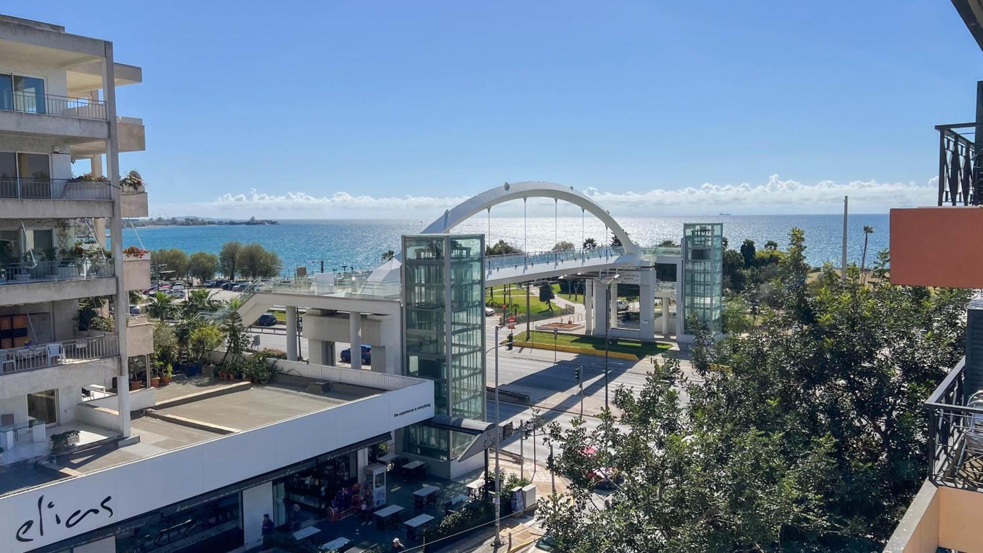 אתונה Alimos Sea View Family Apartment מראה חיצוני תמונה